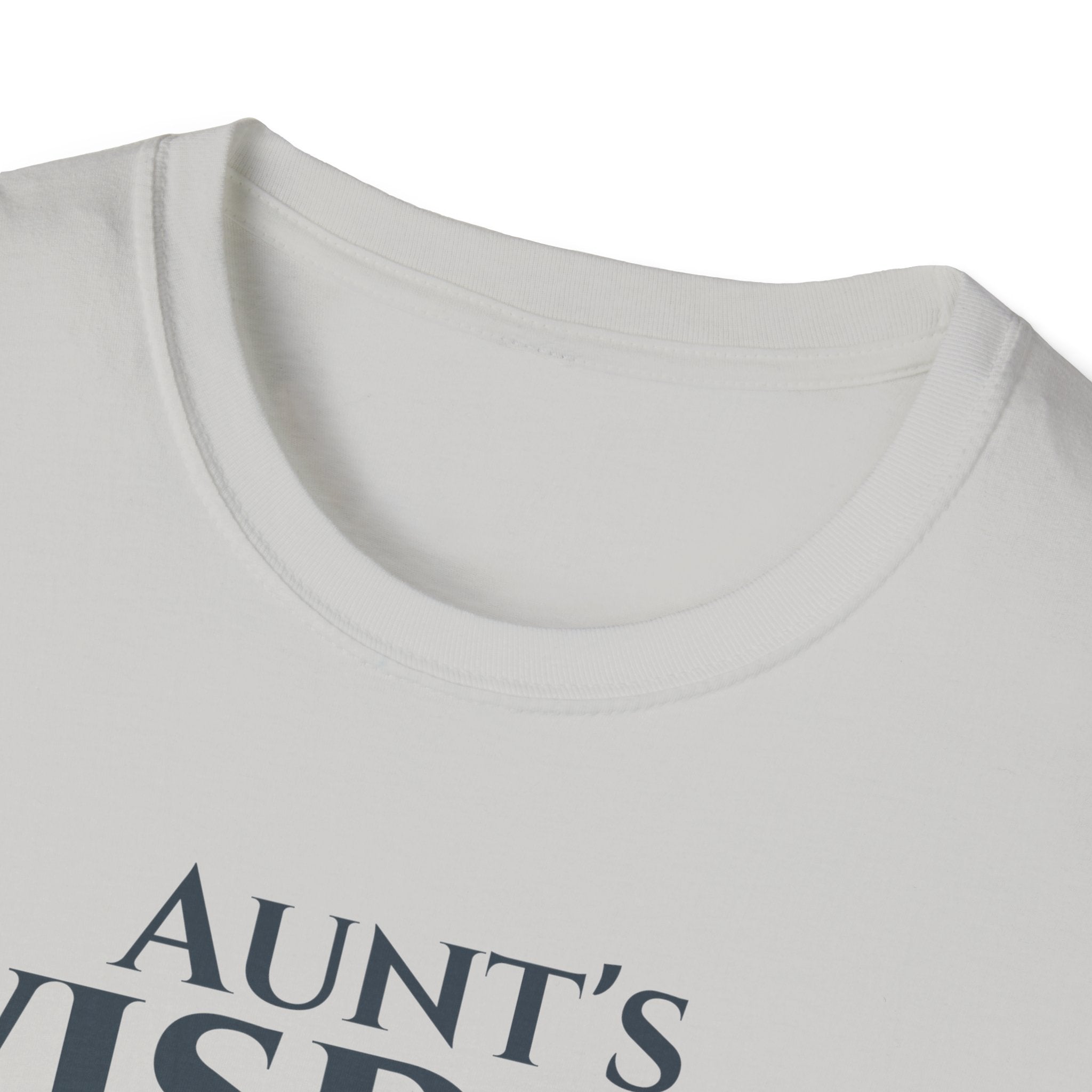 Aunt's Wisdom Bible Verse T-Shirt - 1 Corinthians 16:14 Christian Gift - Religious Faith Shirt for Auntie - Scripture Apparel for Women